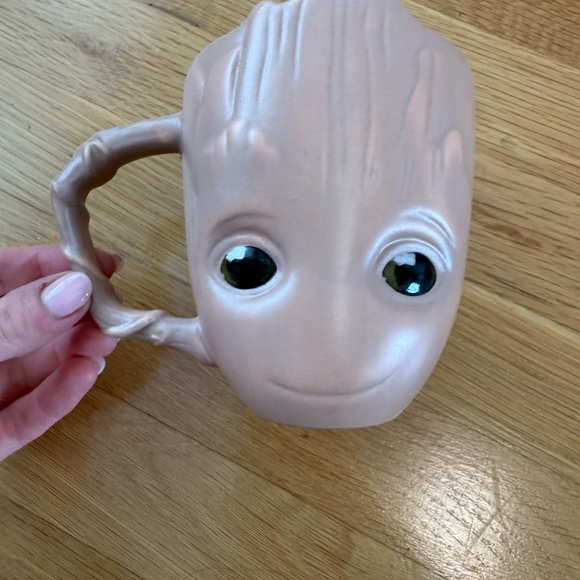 Baby Groot Guardians of the Galaxy Volume 2 Disney Parks Marvel Ceramic Mug Cup - Picture 3 of 6